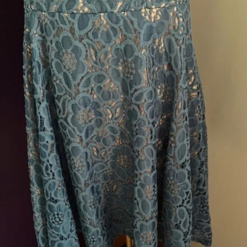 City Studio Crocheted Lace (fully lined) Dress - Size 13 - Blue - EUC - Picture 6 of 10
